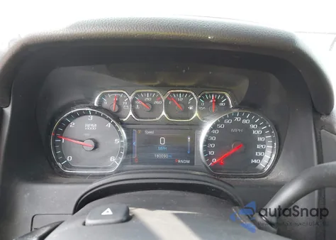 2015 Chevrolet Tahoe Lt z USA, uszkodzony, nr VIN 1GNSKBKC1FR266595